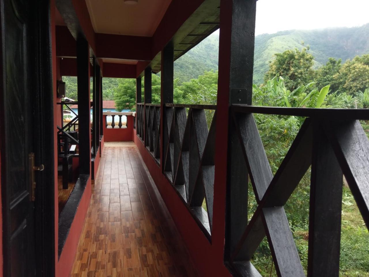 Big Foot Safari Lodge Wli Afegame Exterior photo